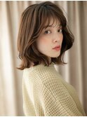 ミルクティーカラーくびレイヤーミディアムウルフY戸頭30代40代