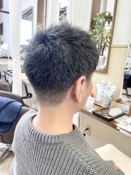 コアフィールフィス(COIFFURE fils) 《見附 今町》
