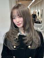 ソル ジングウマエ(SOL JINGUMAE)&nbsp;ブリーチなし/ダブルカラーグレージュ/レイヤーカット