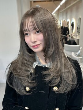 ソル ジングウマエ(SOL JINGUMAE) ブリーチなし/ダブルカラーグレージュ/レイヤーカット