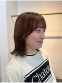 ウェーブミディアムショートボブ 前髪なしブリーチなしカラー
