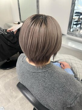 ホリー(HOLLY) グレージュ