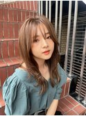 高田馬場・顔まわりに沿うセミロング