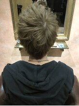 メンズダブルカラー,ハイトーンは!UniQにお任せ☆メンズ外国人風プラチナグレージュ☆