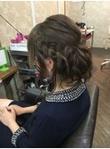 編み込みサイドシニヨン