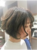 大人可愛いふんわりボブ