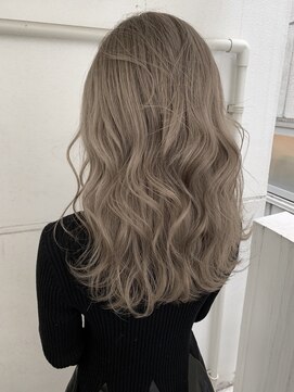 ナイン ヘアースタジオ(NINE Hair Studio) ミルキーベージュ