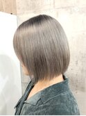 【MIRAC町田店河原崎】シルバーグレージュボブ