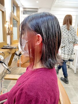 ニューラインギンザ(New-Line 銀座) ［金子涼］外ハネラベンダーブラウンタッセルカット