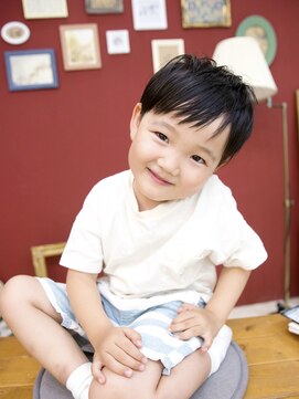 フォトスタジオ アンド ヘアメイク ニコメルシー(photo studio hair make nico merci) キッズカット 男の子