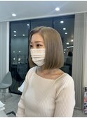 アッシュベージュ