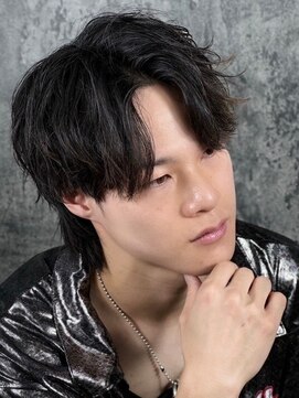 プレミアムバーバー 銀座店(PREMIUM BARBER produce by HIRO GINZA) センターパートウルフ