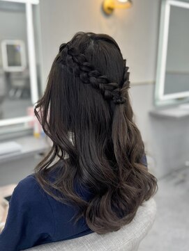 シーテメゾン(Ciete Maison) 【Shiori】ハーフアップ