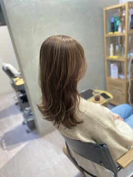 シスイ(sisui) くびれレイヤー韓国風/ミルクティーベージュ