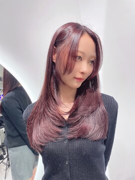 ベール(Vale) 美髪ピンクカシス美人レイヤーカットワンカール