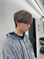 ソソ(soso)&nbsp;メンズグレージュカラー/フェザーパーマ/横浜