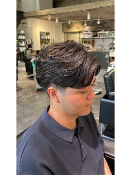 ショット 茨木(SHOT) フェザーショート