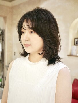 ビュートリアム265(BEAUTRIUM 265) ◆ミディアムレイヤーカット/フレンチレイヤー/黒髪ウルフカット