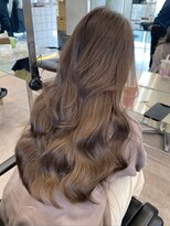 サンクマーケット 渋谷(cinq MARKET)&nbsp;渋谷ブリーチカラーハイトーンカラーヘーゼルグレージュ韓国ヘア