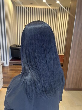 レイフィールド 岡崎六名店 つやつや コバルトブルー