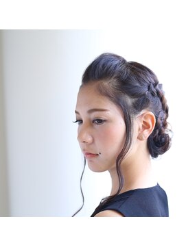 バスキア(BASUKIA) アップスタイル