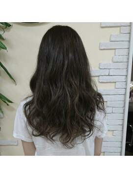 クレア(CREA) ダークトーンブルージュ☆