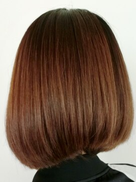 フルブライト(Full Bright) 心斎橋美容室★FullBrightデザインカラー艶髪ボブ丸みショート