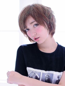 エウレカラックスビー(eureka luxbe) ゆるふわカジュアルショート