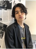 センターパート×ニュアンスパーマ