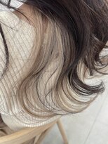 リル(re'll) 《花屋併設》インナーホワイトベージュ/波巻き/プリカール◎20代