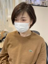 ラブクロムトーキョー オモテサンドウ(LOVECHROME OMOTESANDO)&nbsp;大人かわいいヘアショートバング☆グレージュカラー脱白髪染め