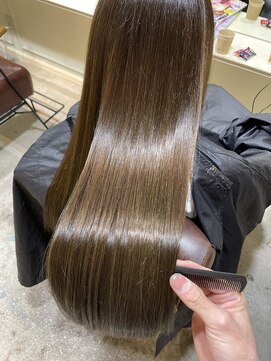 ロロ(ro-ro) 【恵比寿 ro-ro】髪質、悩み、理想に合わせて調合します。