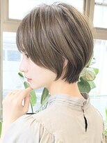 カルナ バイ エルモ(calna by ELMO)&nbsp;calna京橋　ショートボブ/丸みショート