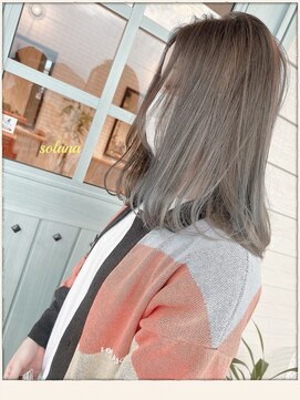 ソルナ(soluna) ☆シルキーアッシュボブ☆
