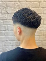 ヘアサロン 銀座マツナガ新宿店(hair salon) スキンフェード×くせ毛風束感パーマ【新宿/理容室/理容室】