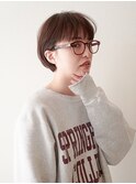 ワイドバング耳掛けショート大人可愛い