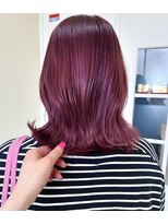 シロ(ciLo)&nbsp;ブリーチ１回～ピンクカラー