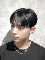 ルアウアオ(LUAU Ao)&nbsp;《北斗》韓国式ダウンパーマ / Instagram - @hokutooo16