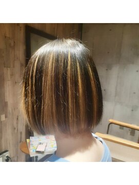 ネセサリー(NECESSARY) インナーカラー