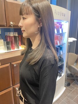 エルサフィロ ヨドヤバシ(el zafiro yodoyabashi) カーキベージュ　インナーカラー