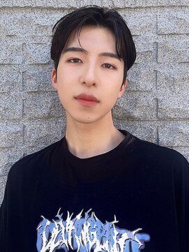 ロンドカスティーヨ 四日市(Lond castillo) 【萩原】韓国風センターパート/カルマヘア/ダウンパーマ/メンズ