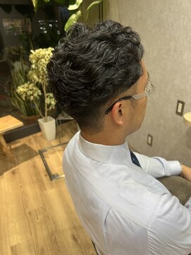 ボーンブライト(born bright) リバースパーマ