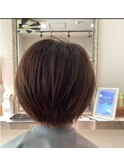 ショートボブ