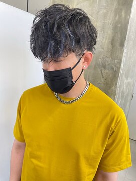 キング 枚方店(K!ng) 縮毛矯正髪質改善ハイライトレイヤーカット枚方美容室エクステ