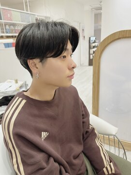 アドラーブル 駅南店(adorable) センターパートソフトツイストパーマメッシュマッシュウルフ