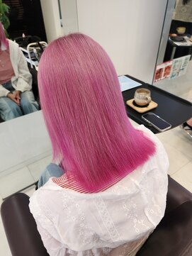 スリーヘアーデザインズ(Three Hair Designs) a