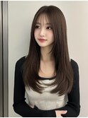 ロング　レイヤーカット　顔周りカット　髪質改善　透明感カラー
