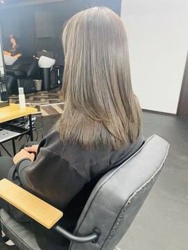 エミタス 柳通り(Emitas.) 【和歌山美容室】髪質再生+透明感グレージュカラー