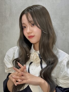 ロンドアヴァントゥス 池袋(Lond aventus) 透明感溢れるオリーブグレージュ！