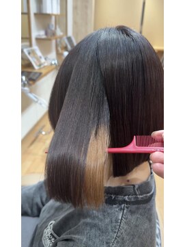 モントゥリー(Mon tree) ブリーチ毛へのストレート